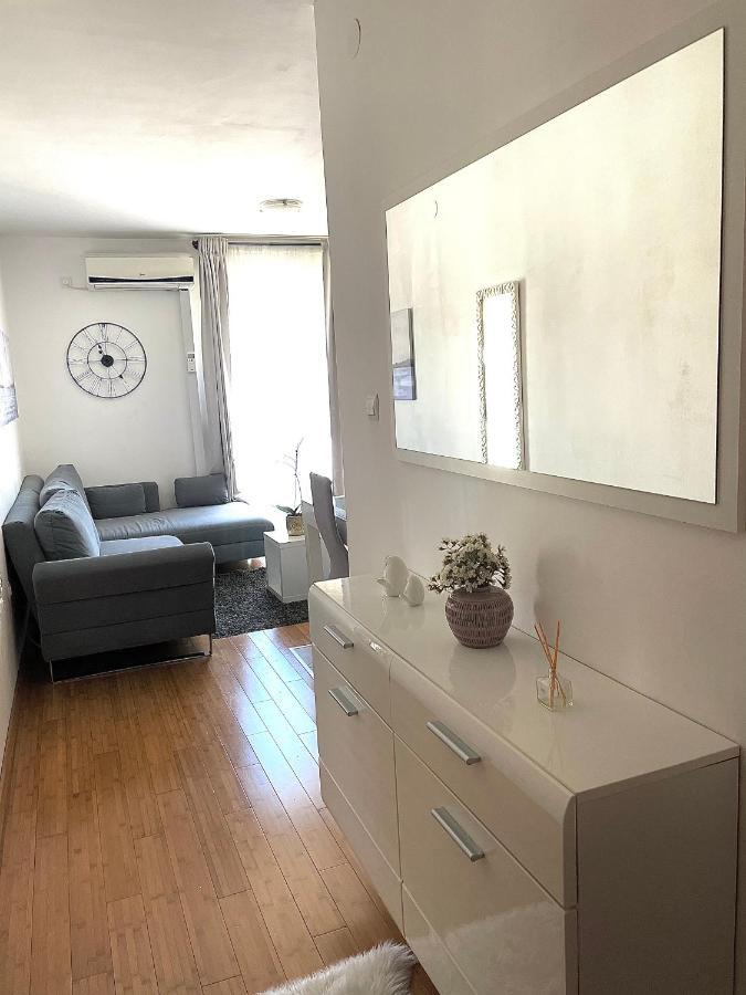 Apartamento Emili Zadar Exterior foto